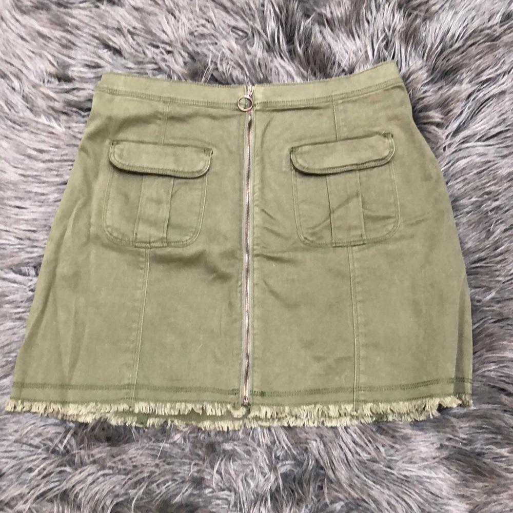 Hollister mini skirt